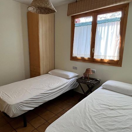 Cases Roses Escaló Dış mekan fotoğraf